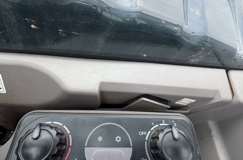 05dbd0c2-8ad9-49d1-a6d6-21b454b8381d