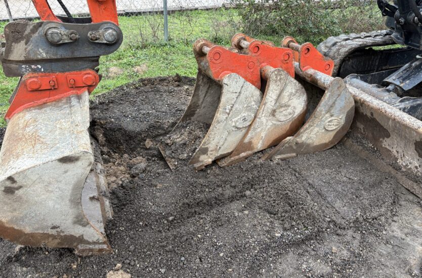 070e3e2d-4bbd-4976-8592-d3ce903dfd12