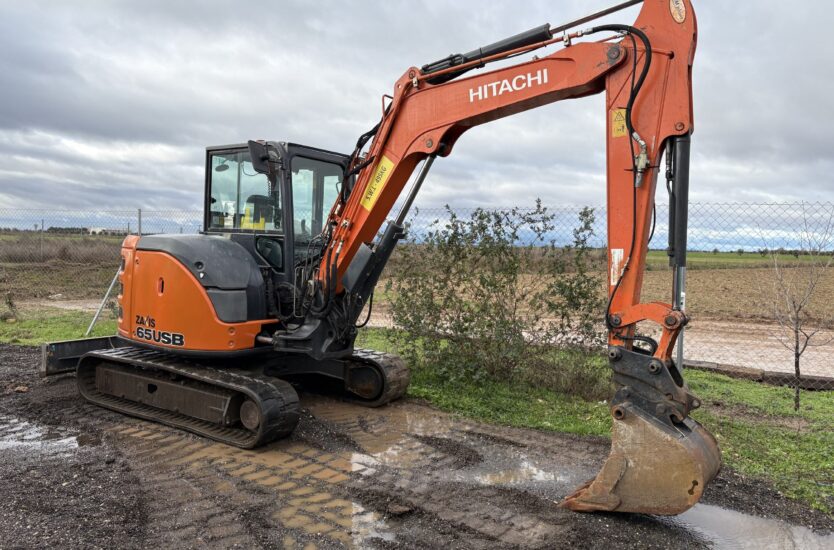 2c857b9b-c7c1-4c76-85f0-56f3c080eca5