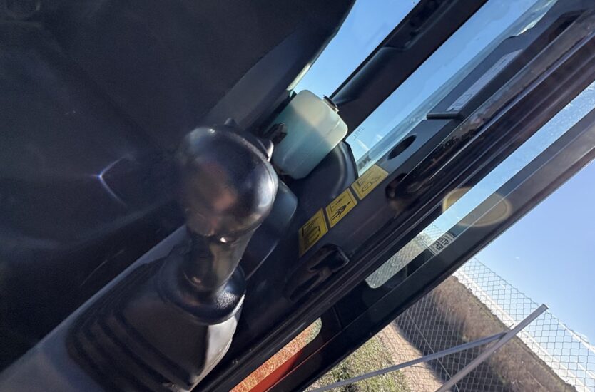 514ebfed-255c-483a-9975-ee897774f573