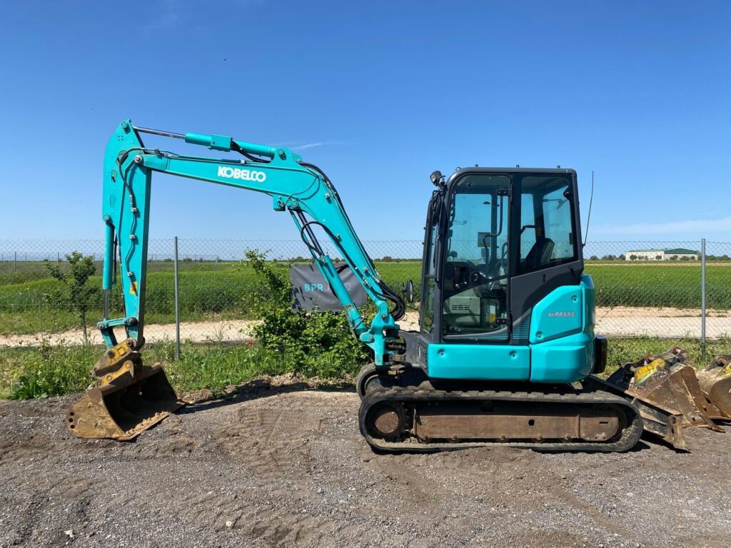 a46ade04-0fa5-4b3d-aa9f-cd1bde8592e9