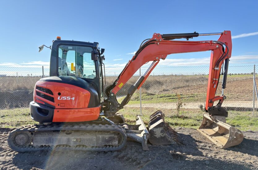 ae4d9b29-c9de-4b67-bb0e-7bd801aeefb3